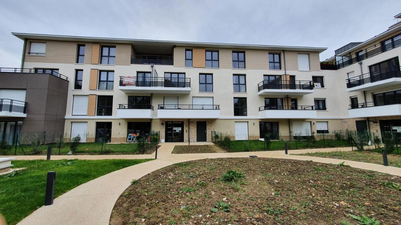 Pivoine -12 Min Des Parcs Walt Disney-Arrivee Autonome-Wifi&Parking Gratuit Montévrain Exteriör bild